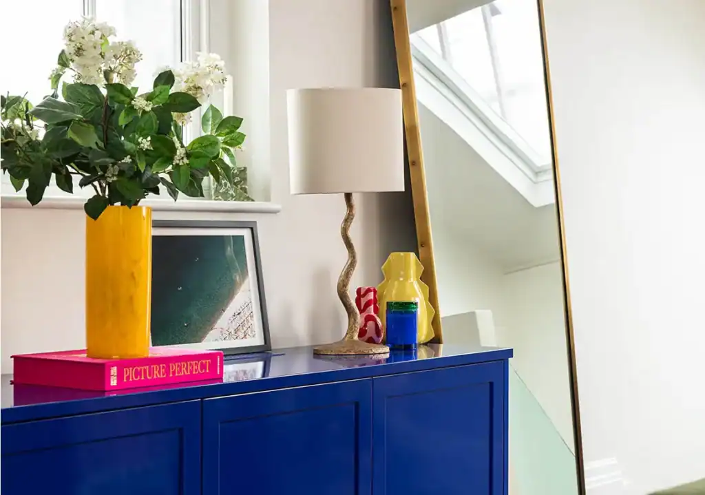 Grid 0025 Sadie Pizzey Interiors Nostalgic Notting Hill 04